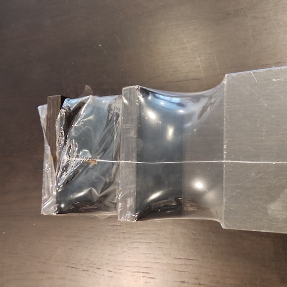 DanyaB set of 3, floating wall shelves NEW Espresso Color - Picture 6 of 13